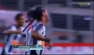 Ronaldinho offre une merveille de coup-franc !  Atlético MG 1:1 Botafogo