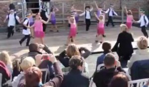 Rebreuve-Ranchicourt : les cent ans de l'école en chasons et danses
