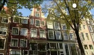 Amsterdam ferme 120 hôtels