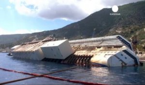 Costa Concordia: une opération de redressement plus...