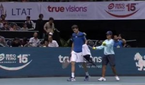 ATP Bangkok - Simon tombe en demi