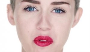 Superbe mashup de Miley Cyrus & Sinéad O'Connor!! Nothing Compares To Wrecking Ball!!