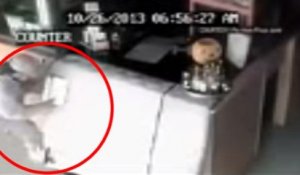 Un voleur tente d'arracher l'iPad d'une pizzeria