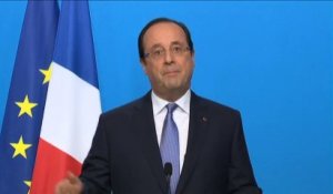 Hollande annonce une action militaire "immédiate" de la France en Centrafrique