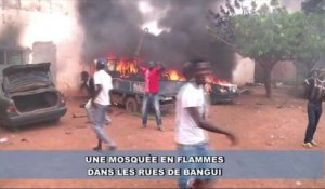 Une mosquée brûlée dans la banlieue de Bangui