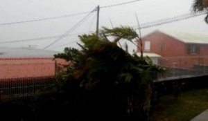 La Réunion en alerte rouge à l'approche du cyclone Bejisa - 02/01