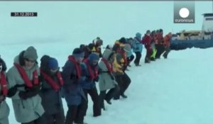 Départ d'un brise-glace américain pour l'Antarctique