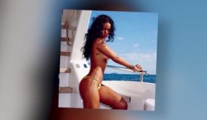 Rihanna enlève le haut pour Vogue Brésil