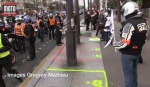 Manif moto à Paris : micro trottoir sur la question du stationnement !