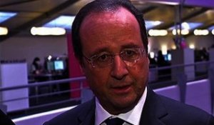 Visite surprise de François Hollande chez Vente-privée - 07/02