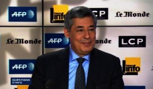 Henri Guaino critique la campagne de l'UMP pour les  européennes