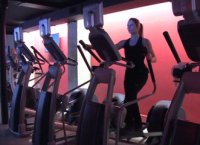 Fitness : comment mincir des bras en salle de sport ?