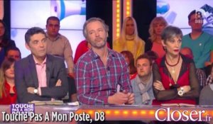 Cyril Hanouna demande à David Pujadas de faire la danse de l'épaule