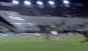 Libertadores - Mondragón surpris par une demi-volée incroyable !