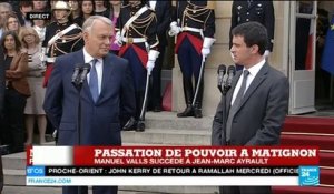 Le nouveau premier ministre Manuel Valls s'exprime lors de la passation de pouvoir
