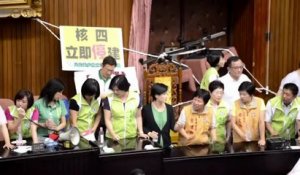 Taiwan: bagarre dans l'enceinte du parlement sur le nucléaire