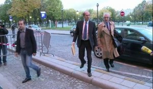 Éric Woerth est arrivé à la Cour de justice pour l'affaire de la vente de l'hippodrome de Compiègne.