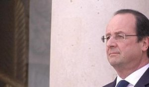 Cote de popularité: grand écart inédit entre François Hollande et Manuel Valls - 14/04