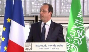 Hollande promet que la France prendra "toutes les mesures" contre les jihadistes français