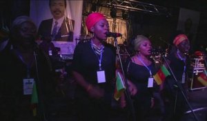 Cameroun, Les artistes ont donné un concert géant et gratuit à Yaoundé pour l'unité