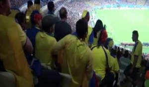 Equateur-France au Maracanã au milieu des supporters