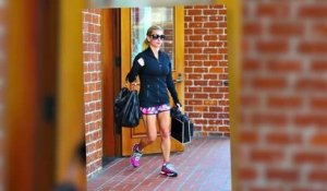 Jessica Simpson dévoile ses jambes à Beverly Hills
