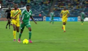 Au bord de la guerre civile, le Nigeria rêve de quart de finale