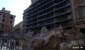 Rome : la fontaine de Trévi fait peau neuve
