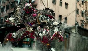 Transformers : L’Âge de l’extinction - Extrait VOST "I think we just found a Transformer"