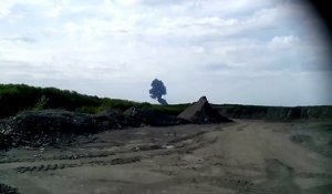 L'explosion du Boeing de Malaysia Airlines lorsqu'il a touché le sol en Ukraine