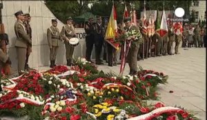 Varsovie rend hommage aux insurgés contre les nazis