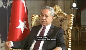 Controversé vice-premier ministre turc, Bülent Arınç se confie à euronews