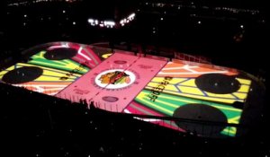Projection sur glace magique avant le match des Chicago Blackhawks en NHL