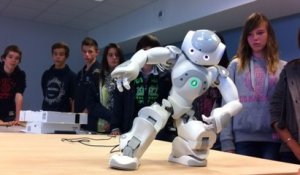 Investigations policières et robots au lycée Thépot à Quimper