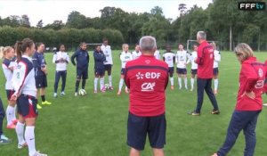 Equipe de France Féminine : l'entraînement des Bleues à Clairefontaine