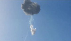 Explosion de la fusée SpaceX Falcon 9-R Dev1