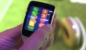 IFA 2014 : Samsung Gear S en vidéo, une montre-smartphone à écran incurvé qui en impose