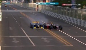 Crash de Nick Heidfeld en Formula E à Beijing