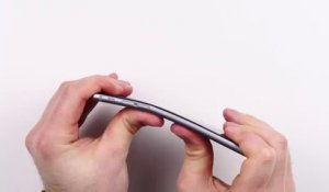 Alors comme ça l'iPhone 6 Plus se plie comme un roseau ?