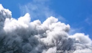 30 alpinistes japonais tués pendant l'éruption du Volcan Ontake