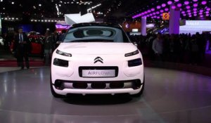Vidéo Citroën C4 Cactus Airflow au Mondial de l'Automobile 2014 - L'argus