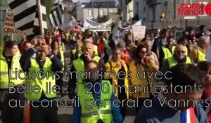 Liaisons maritimes avec Belle Ile : 1 200 manifestants au conseil général à Vannes