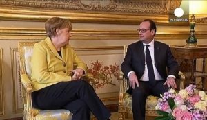 Le couple Hollande-Merkel au beau fixe