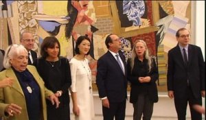 Hollande inaugure le musée Picasso