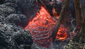 La lave du volcan hawaïen lève le pied