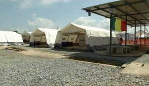 Ebola: reportage dans le premier centre français de traitement en Guinée