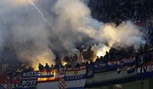 Italie-Croatie interrompu à cause de jets de fumigènes