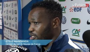 France-Suède (1-0). Mandanda : «Un contexte compliqué»