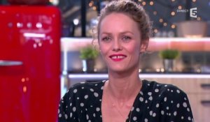 Vanessa Paradis revient sur ses débuts - C à vous - 27/11/2014