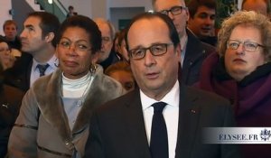 Hollande : il ne faut pas céder à la panique